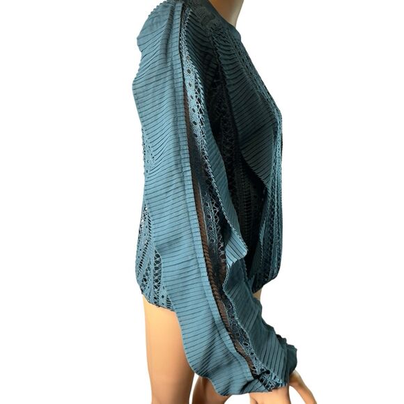 Calligraphie Teal Laced Ruffles Long Sleeve Blouse Top Size Medium - Picture 10 of 11